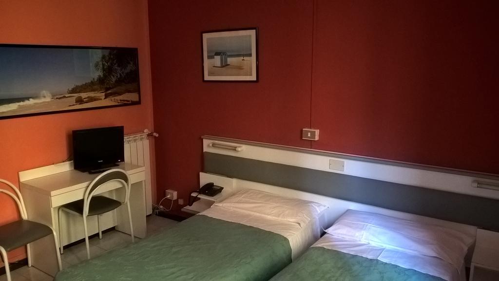 Hotel Del Sole Mailand Zimmer foto
